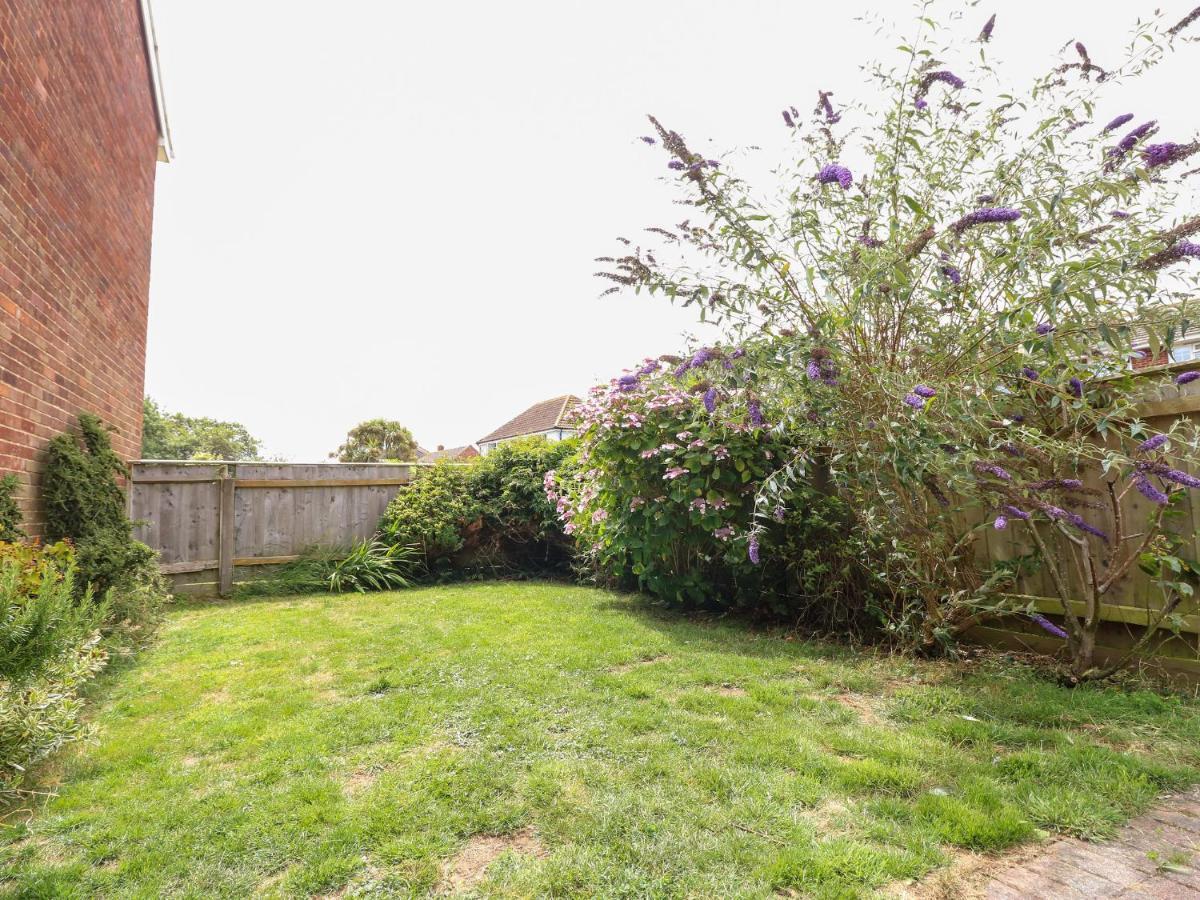 1 Westwood Close Cowes  Bagian luar foto