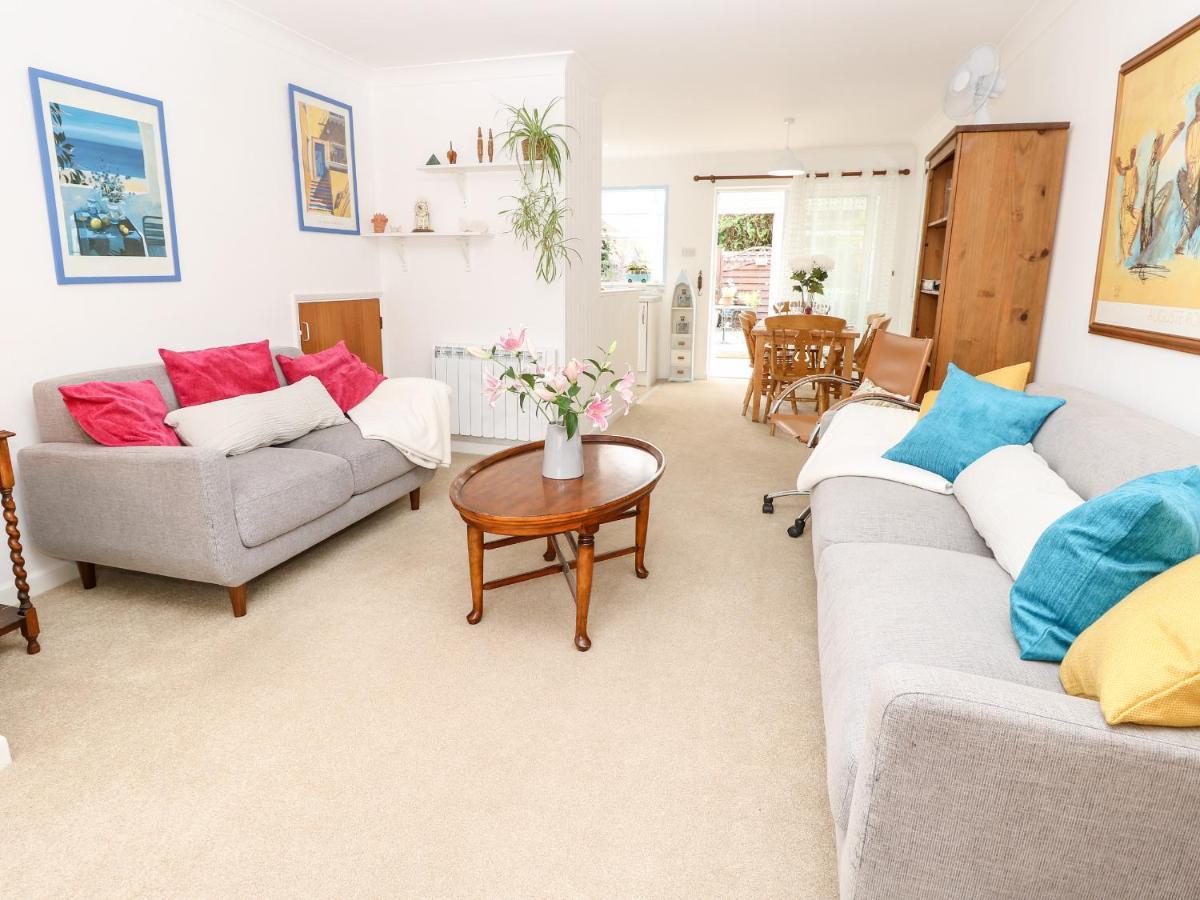 1 Westwood Close Cowes  Bagian luar foto